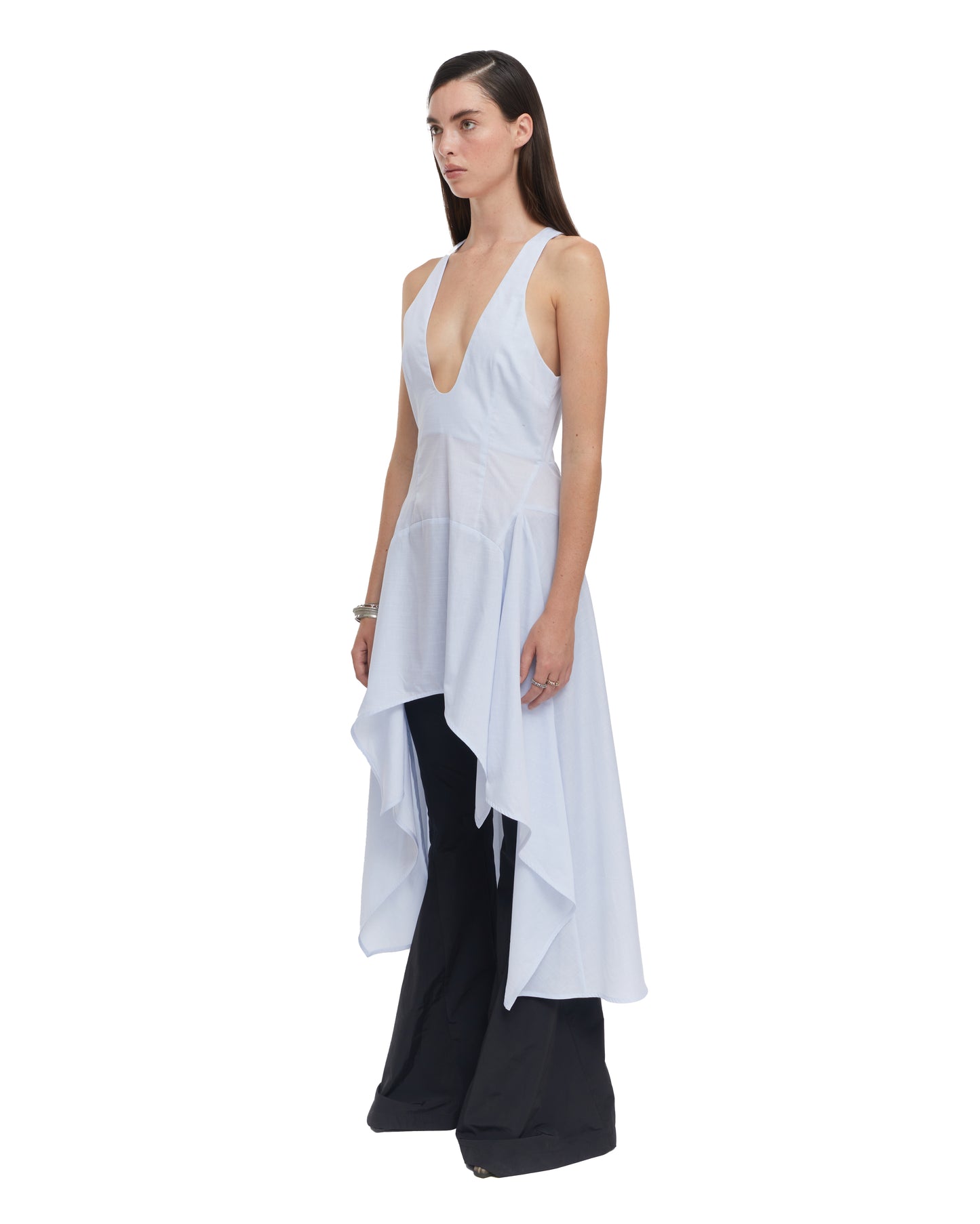 PLUNGED NECK SLEEVELESS DRESS